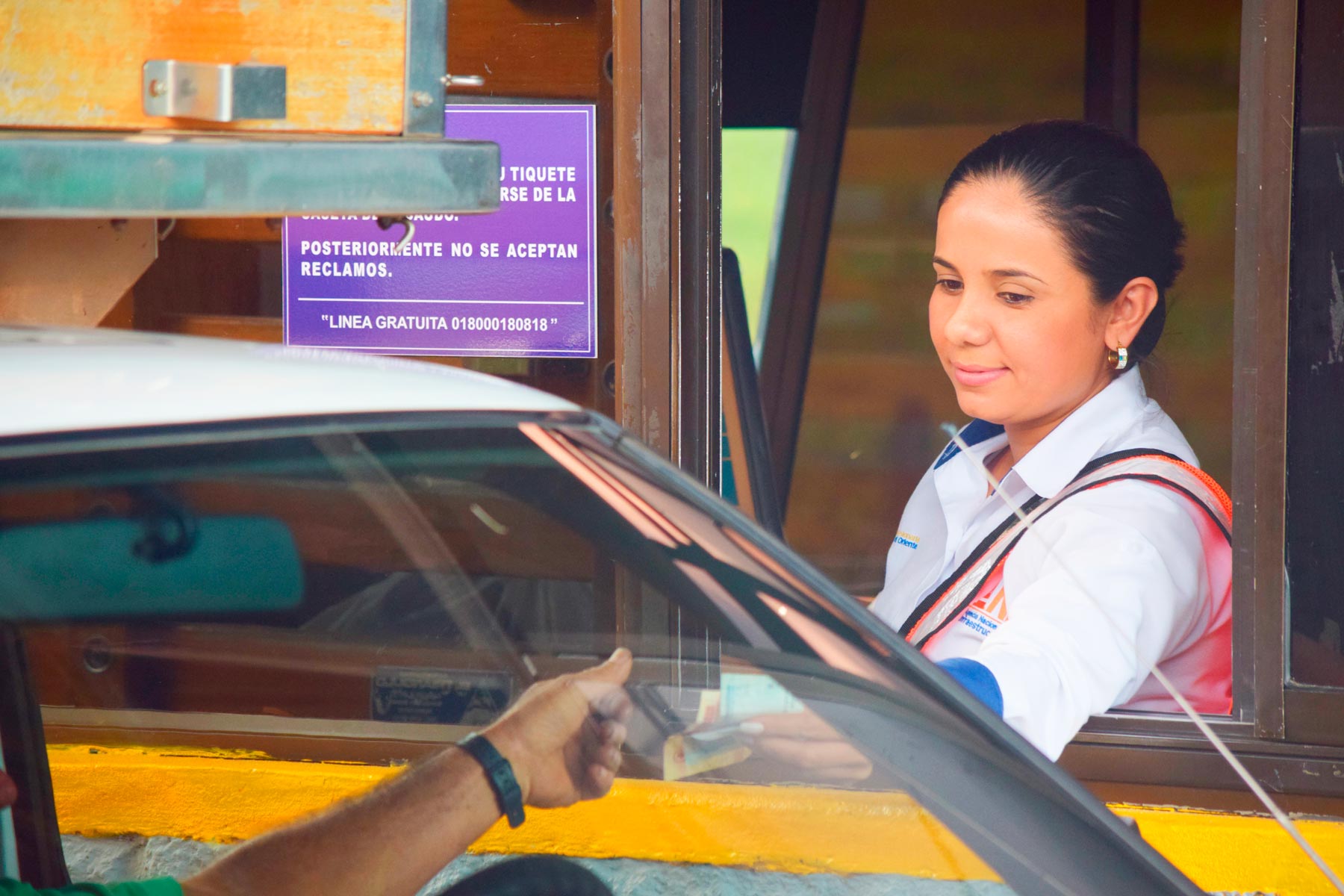 Covioriente iniciará la actualización del sistema de recaudo en el peaje Puente Amarillo de Restrepo, Meta, con el fin de mejorar los tiempos de atención para los usuarios del corredor vial Villavicencio- Yopal.     Las adecuaciones físicas que se realizarán para el registro audiovisual de los vehículos y la identificación de la categoría a […]