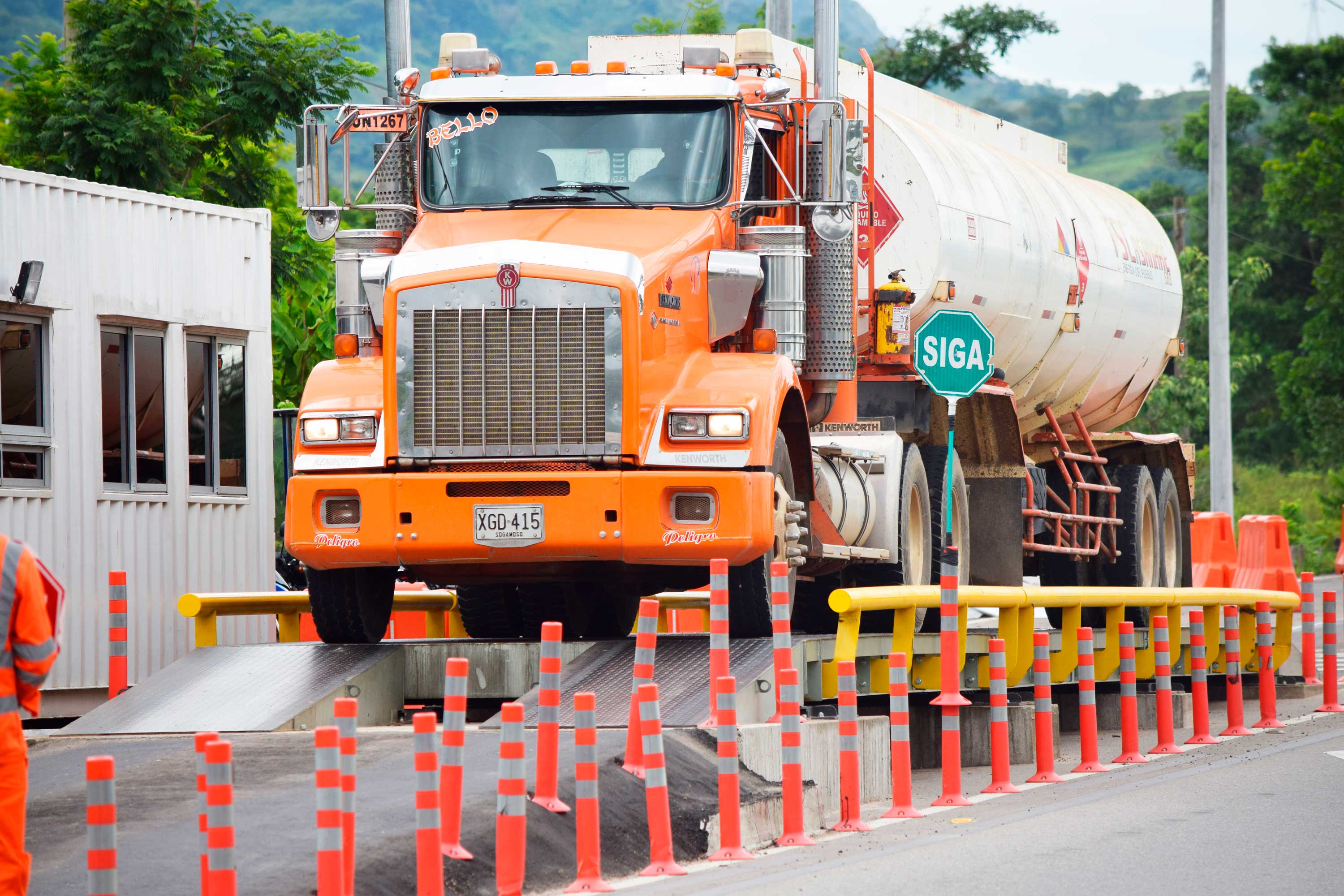 Con el apoyo de los transportadores y gremios productivos de Casanare se ejecutó satisfactoriamente el Plan de Contingencia concertado entre el Ministerio de Transporte, la ANI, la Gobernación de Casanare, los productores, distintos gremios, la Policía de Carreteras y la Concesionaria Vial del Oriente, para atender la movilización de la cosecha de arroz en el […]