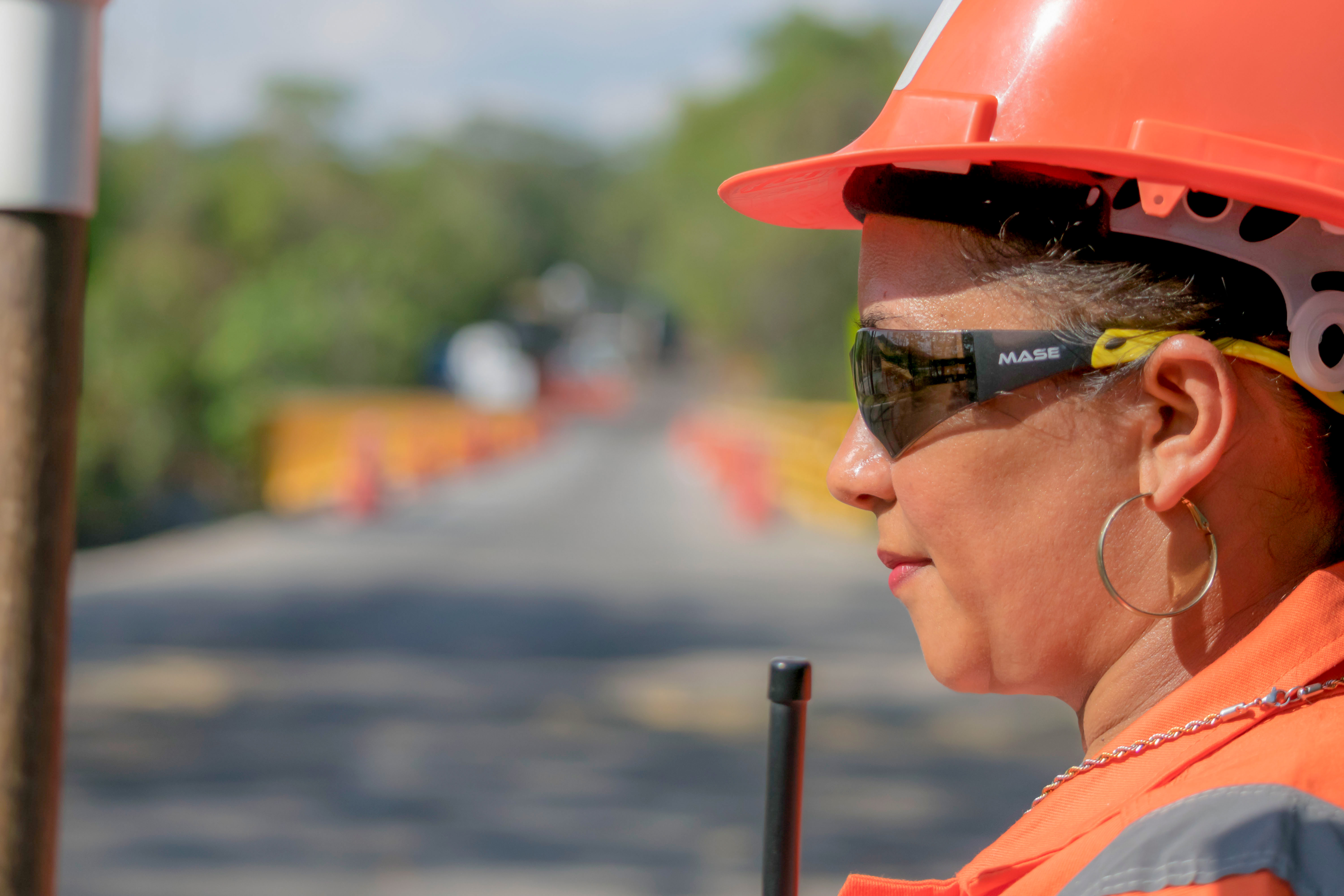 Por trabajos de reparación de placa en el Puente Chamay, localizado en el PR (Punto de referencia) 21+000 se realizará cierre de carril intermitente desde el día 5 y hasta el día 9 de junio de 2018.   Por favor atienda las indicaciones de la señalización ubicada en la zona.    