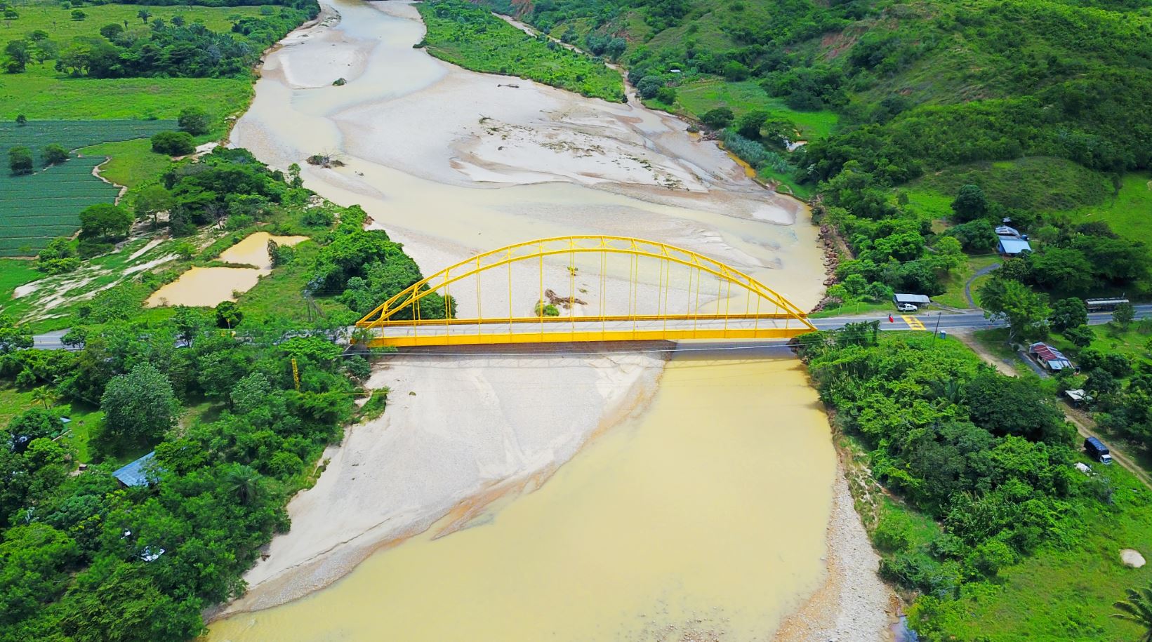 Yopal, 27 de diciembre de 2019. La Concesionaria Vial del Oriente realizará un nuevo mantenimiento preventivo al tablero del puente sobre el río Chitamena, suspendiendo el paso vehicular por el PR38+647 de la ruta nacional 6512, entre Tauramena y Monterrey, en el departamento del Casanare.   Las actividades se desarrollarán en horarios nocturnos, de bajo […]