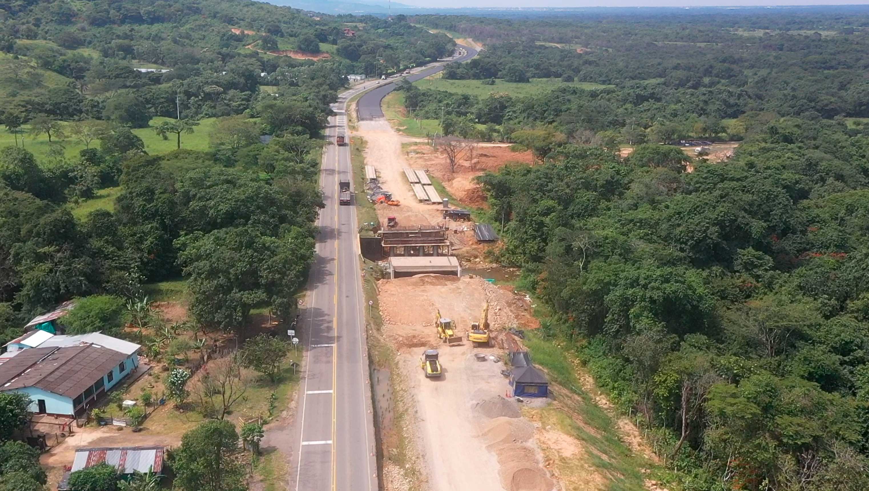 Yopal, 17 de agosto de 2020. Durante tres noches de la semana se realizarán cierres nocturnos a un carril de la vía existente entre las 7:00 p. m. y las 4:00 a. m. del siguiente día en la vía Aguazul – Yopal para el izaje de vigas en los siguientes tres pontones vehiculares:   El […]