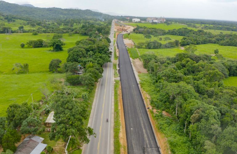 Avanza la construcción del proyecto 4G más extenso de Colombia que conectará la Orinoquia con el centro del país