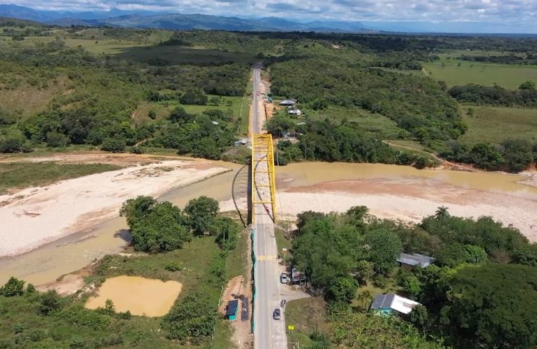 Restricción vehicular nocturna en el puente Chitamena