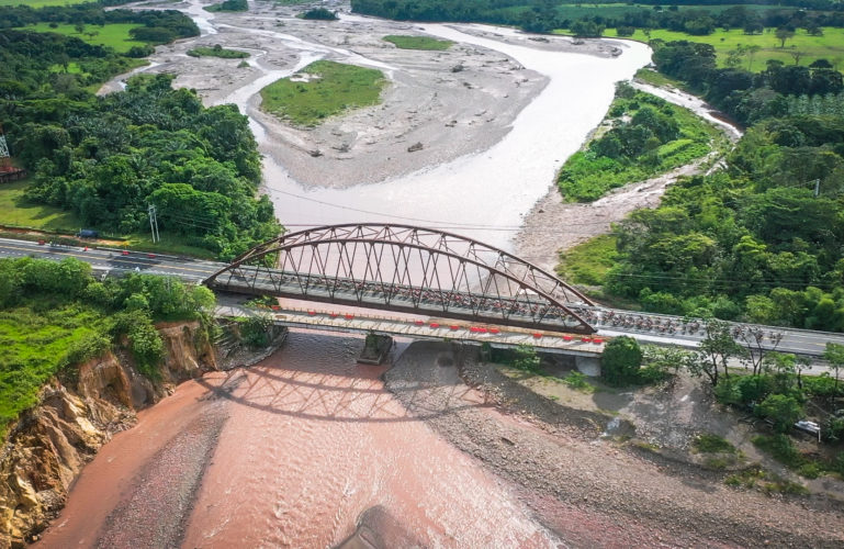 Cierres de vía nocturnos por pruebas de carga en los puentes Guacavía, Tacuya y Chitamena