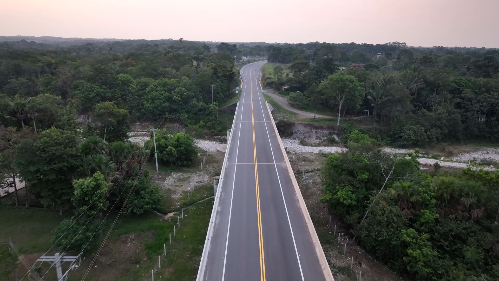 Villavicencio, 1 de abril de 2023. La Concesionaria Vial del Oriente – Covioriente, informa que el próximo miércoles 12 abril se presentarán restricciones a la movilidad en horario nocturno para realizar pruebas de carga en los puentes vehiculares del tramo Monterrey – Tauramena, unidad funcional 5 del proyecto vial.   Las actividades se ejecutarán desde […]