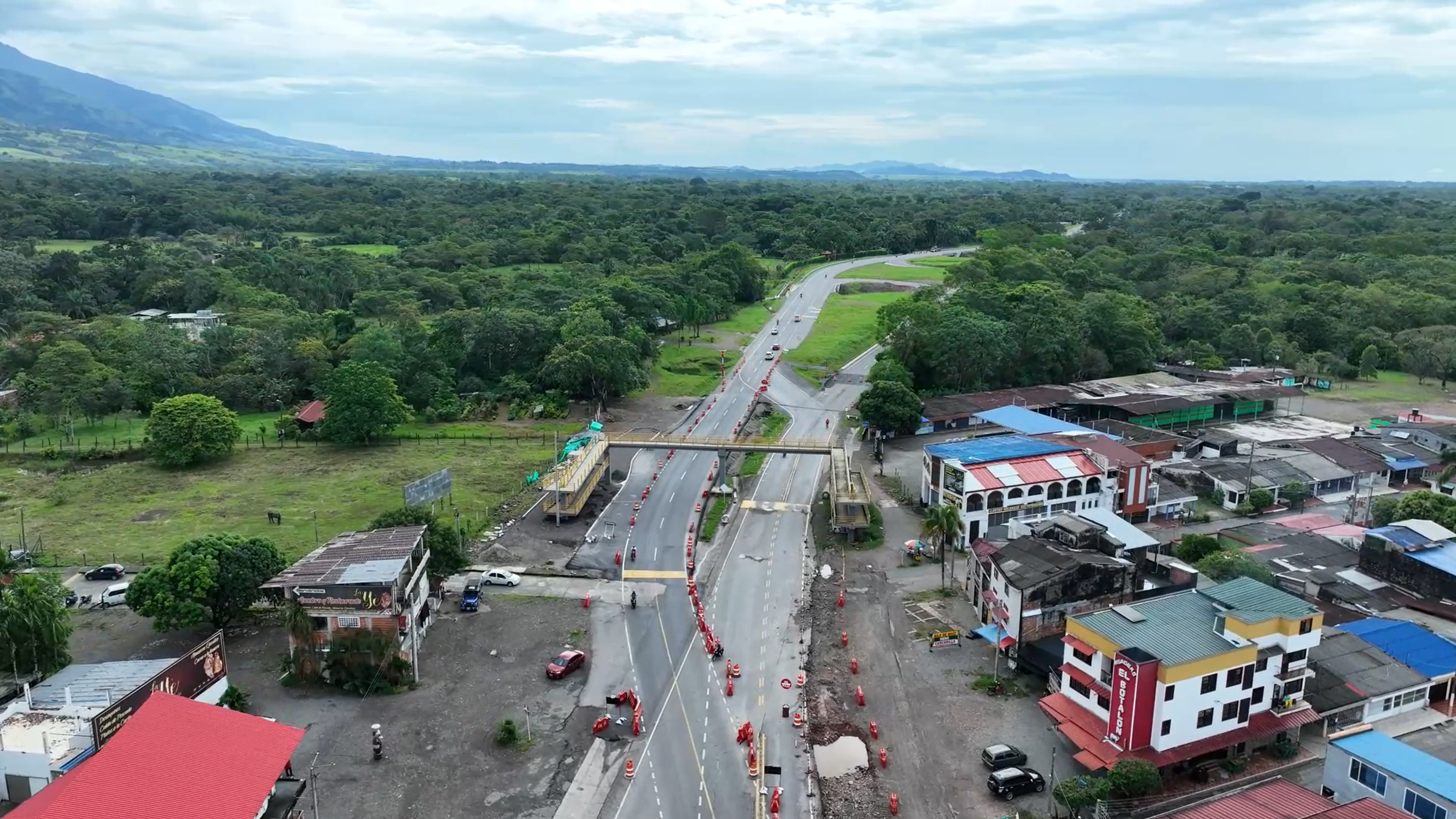 Villavicencio, 07 de junio del 2024. La Concesionaria Vial del Oriente – Covioriente informa a la comunidad que el próximo 11 de junio se realizará la prueba de carga del puente peatonal ubicado en el sector Villa Reina, en el kilómetro 16+570 de la ruta nacional 6510, vía Villavicencio – Restrepo.   Las actividades comenzarán […]