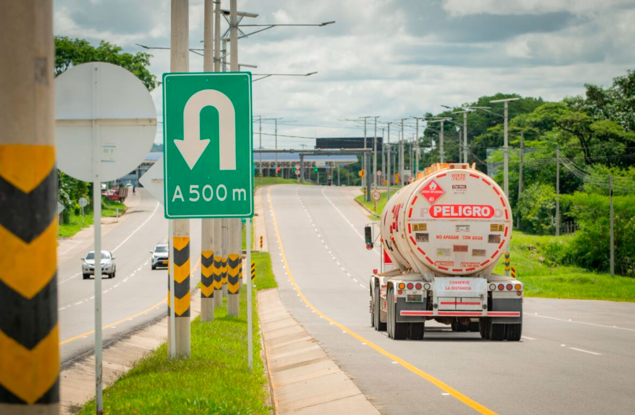 Yopal, 29 de noviembre de 2025. Covioriente informa que la vía Yopal – Aguazul, en el sector Peaje Yopal (km 92+000 Ruta Nacional 6512), ya se encuentra habilitada en ambos sentidos, luego de permanecer cerrada por más de ocho horas debido a una alerta por posible artefacto explosivo. &nbsp; La situación inició aproximadamente a las [&hellip;]