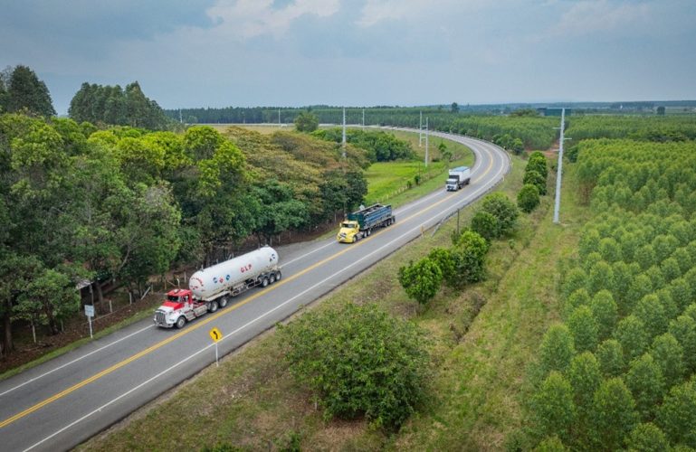 Con la terminación de la Unidad Funcional 4 con 41 km (Villanueva–Monterrey) y la Unidad Funcional 6 (Tauramena–Aguazul) de 28 km, se transforma la movilidad y se fortalecen los estándares de seguridad vial en el Oriente colombiano
