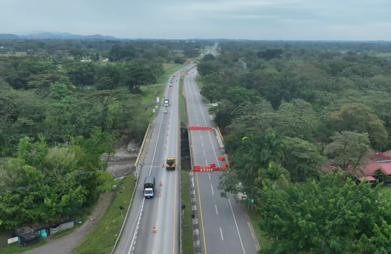 Covioriente continua adoptando acciones para evitar la posible propagación de afectaciones en el Puente Caney, tras creciente súbita que generó impactos en la estructura